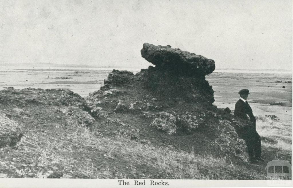 The Red Rocks, Colac