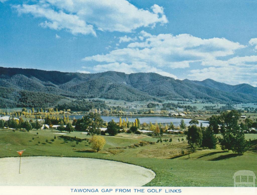 Tawonga Gap from the Golf Links