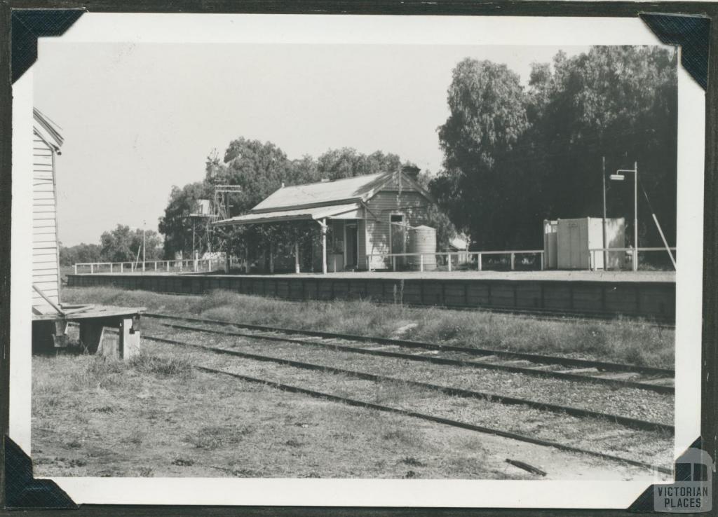 Arcadia Post Office (1882) and Railway Station