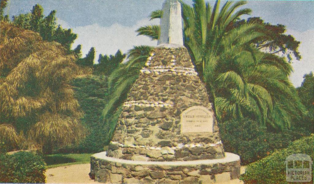 The Angus McMillan Cairn, Sale, 1956