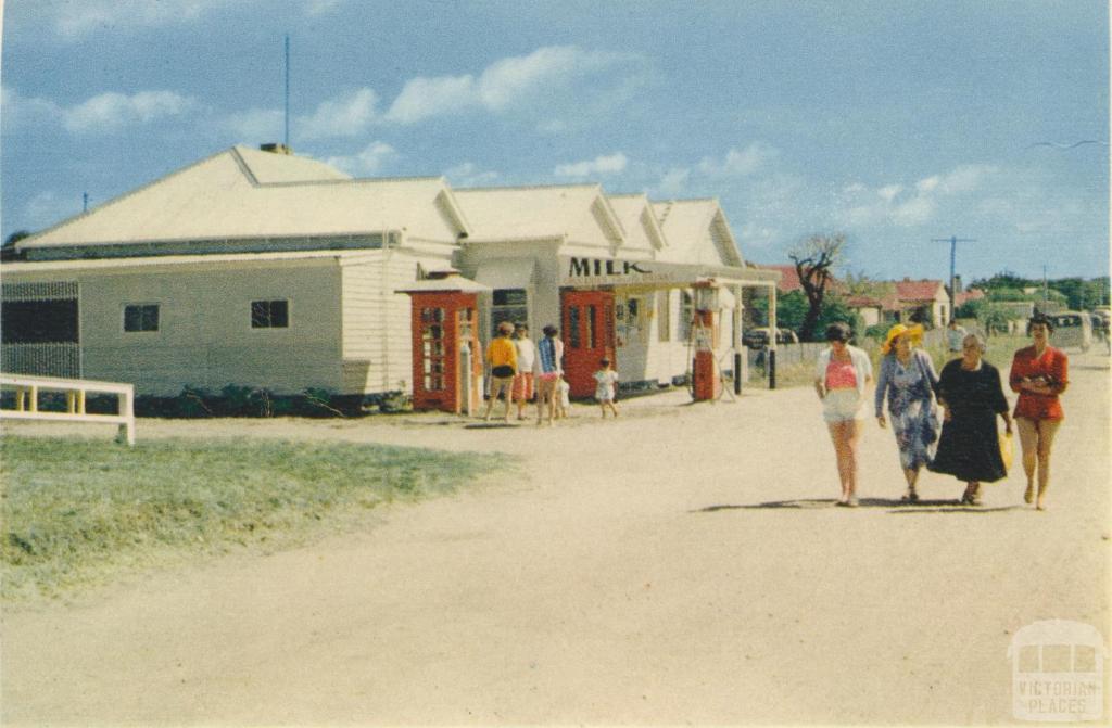 Seaspray Store and Post Office, 1975