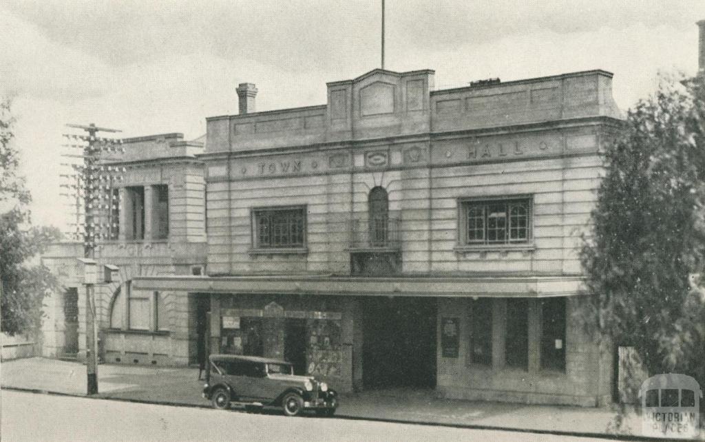 Town Hall, Seymour | Victorian Places