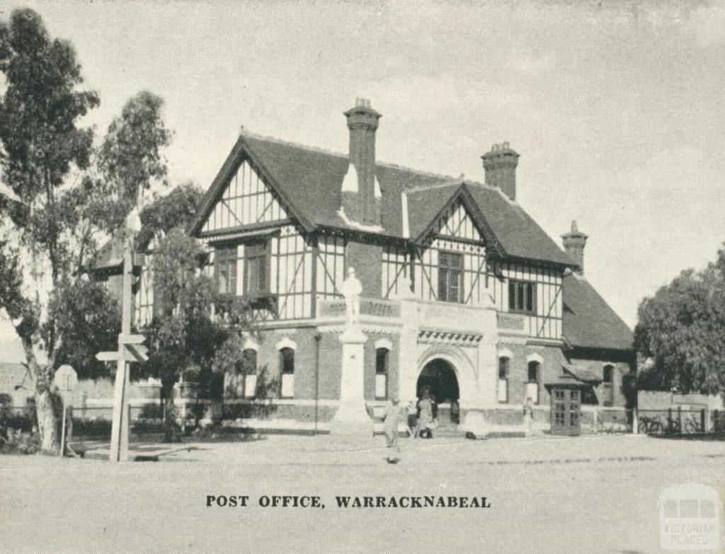 Post Office, Warracknabeal, 1945