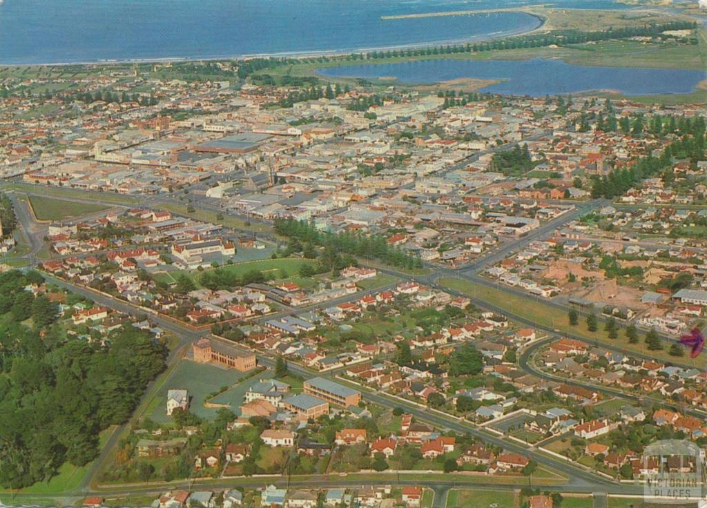 Warrnambool aerial view, 1976