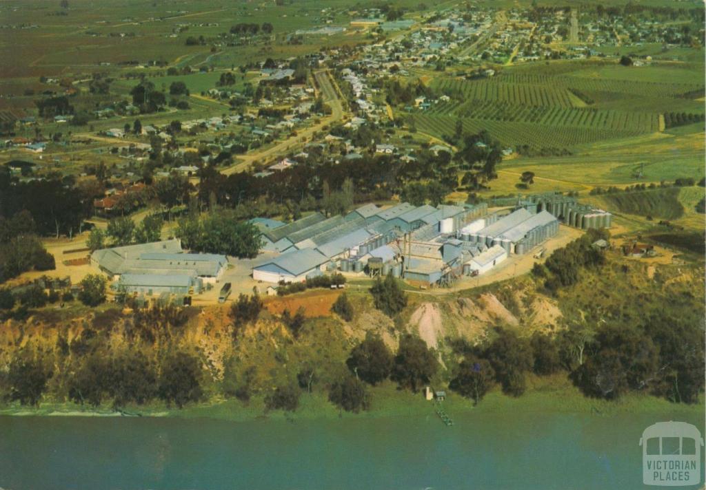 Mildura winery, Merbein, 1986