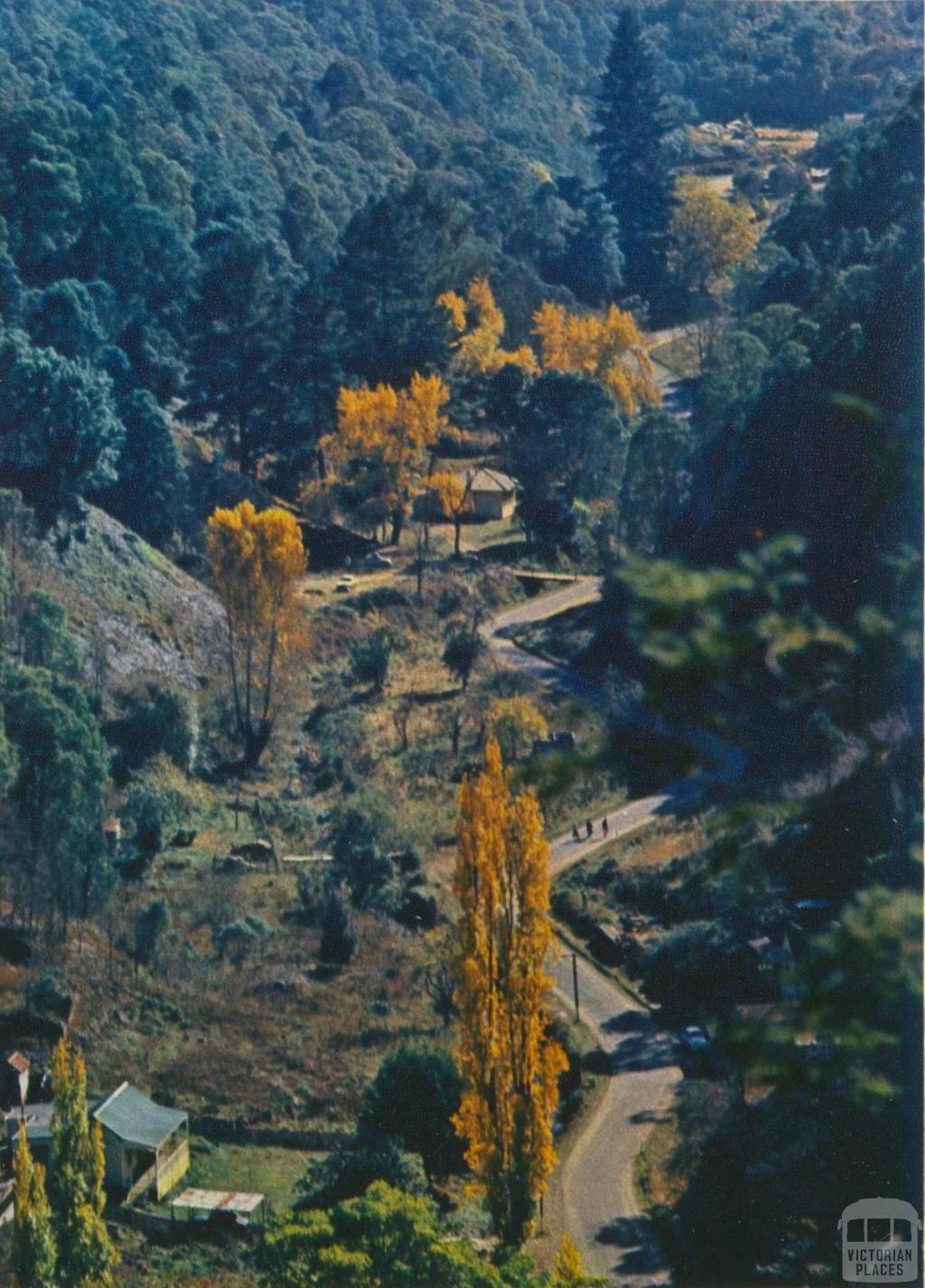 Winding street, Walhalla